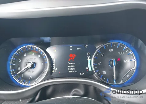 2026 Chrysler Pacifica Select из США, поврежденный, VIN 2C4RC1BG6TR170372